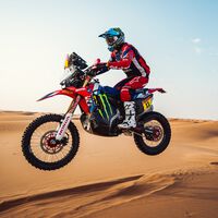 Cambio de líder en el Dakar: Nacho Cornejo gana su segunda etapa para ponerse al frente con su Honda