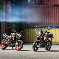 Las Aprilia Shiver 900 y Dorsoduro 900 llegan a los concesionarios para azuzar a las naked deporivas