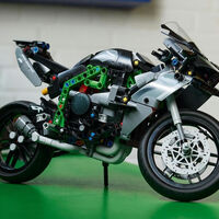 LEGO sabe cómo tocarte la patata: una Kawasaki Ninja H2R con turbo, y a precio regalado