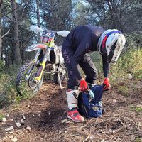 Si sales a hacer Enduro y recoges basura del campo puedes tener recompensa con esta iniciativa de la RFME 