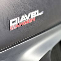 Si los rumores son ciertos, la Ducati Diavel recibirá más potencia con el V2 de distribución variable