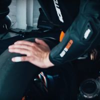 ¡Menuda bestia! Ya podemos escuchar el rugido de la nueva KTM Super Duke R en un segundo teaser