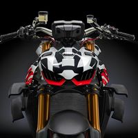 Un teaser de la Ducati Streetfighter V4 confirma que tendrá 208 CV, llevará apéndices laterales y pesará 178 kg