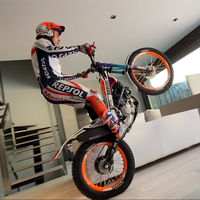 Quédate en casa, edición: Toni Bou evitando el coronavirus pero sin dejar la moto de trial