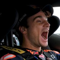 Dani Pedrosa enfrenta la KTM de MotoGP a un Rimac Nevera de casi 2.000 CV. Adrenalina a 370 km/h