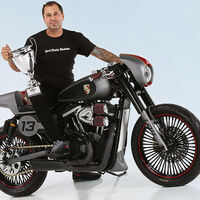 ¡Premiada! Esta Harley-Davidson se transforma en Cafe Racer y rinde tributo al Porsche Speedster