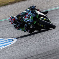 ¡Qué palo! La FIM no considera que la Kawasaki Ninja ZX-10RR sea una moto nueva y deja a Jonathan Rea sin mejora 