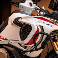 La trail más cara del mundo es esta moto premium con 124 CV de MV Agusta que deja en un regalo a la BMW R 1300 GS