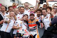 MotoGP Valencia 2013: Marc Márquez se lleva el título y ya es el campeón de MotoGP más joven de la historia