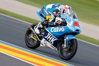 MotoGP Valencia 2013: Máverick Viñales se impone en una trepidante victoria de Moto3