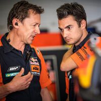 KTM cambia de jefe de equipo en MotoGP y prepara una revolución 'a lo Fórmula 1' con su segundo equipo 