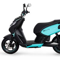 El Peugeot e-Streetzone es el segundo scooter eléctrico del león. Llega en 2023 con más de 100 km por recarga