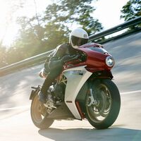 China se ha pasado el juego. Ha conseguido que sus copias de motos ahora sean legales y mucho más baratas. La última víctima es MV Agusta