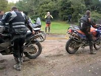 Cómo arrancar una KTM Adventure en caso de emergencia