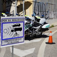 Más controles de la Guardia Civil, muchos radares en verano y multas. La DGT, a por los motoristas de fin de semana