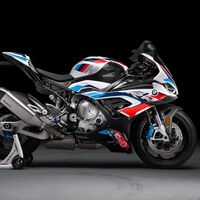 La BMW M 1000 RR con 212 CV de pura brutalidad M y herencia de Superbikes cuesta 37.780 euros