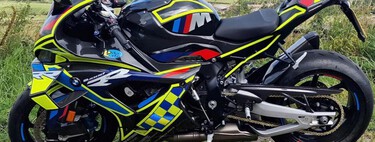 Patrullando en una BMW M 1000 RR y una Kawasaki H2. El garaje de más de 400 CV de la policía para pasárselo pipa poniendo multas