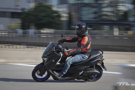 Yamaha Nmax 125 2025 Prueba 008