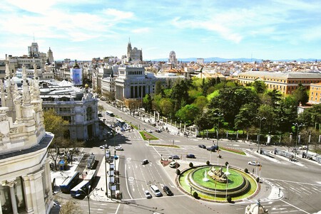 Son un peligro para los motoristas y las odiamos, pero España es el cuarto país con más rotondas del mundo