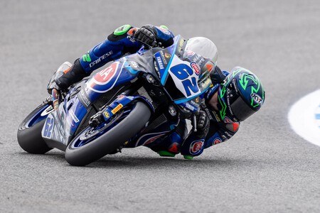 Stefano Manzi despide a la Yamaha R6 por todo lo alto en Jerez y Bo Bendsneyder se estrena en un podio sin Ducati 