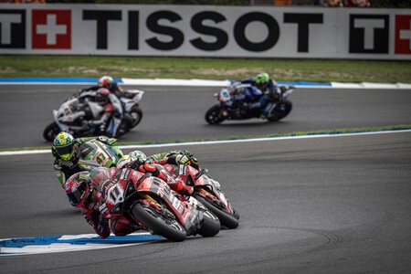 Superbikes llega a Jerez con todos los títulos en juego. Horarios y cómo ver gratis por TV las últimas carreras del año 