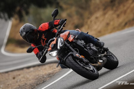 Triumph Street Triple 765 R A2 2025 Prueba 006