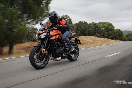 Triumph Street Triple 765 R A2 2025 Prueba 015