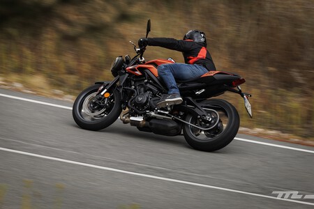 Triumph Street Triple 765 R A2 2025 Prueba 021