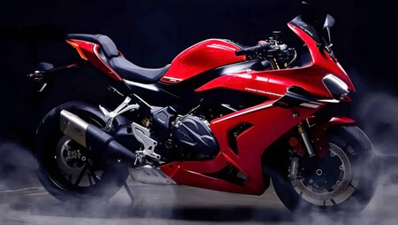 La Honda CBR china de 800 cc ya está oficialmente en Europa. Su precio es una broma y tiene 95 CV