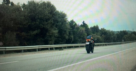 Cazado a 249 km/h con una Yamaha R1 en Barcelona. La madre de todas las multas va para este pseudopiloto de carretera