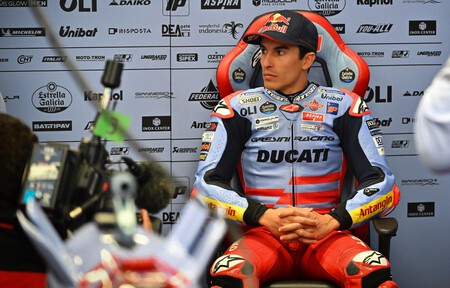 Marc Márquez está a punto de dejar Red Bull por Monster en MotoGP, pero solo será una "cesión" mientras convence a Ducati 