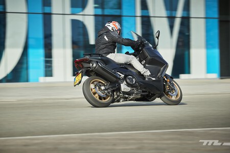 Yamaha Tmax 2022 Prueba 002