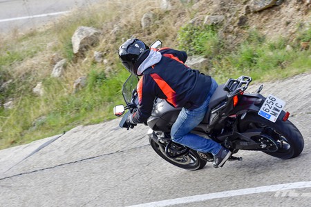 Bajaj Dominar D400 Prueba 007