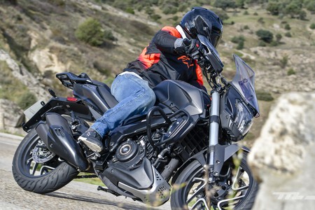 Bajaj Dominar D400 Prueba 009