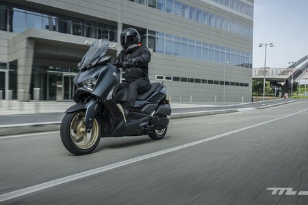 Ir a trabajar en moto puede ser mortal. Rodar 24 kilómetros al día es una papeleta directa para tener un accidente grave