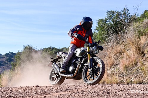 Probamos la Triumph Scrambler 400 X: una de las mejores scrambler que vale lo que cuesta, y es para todos los públicos