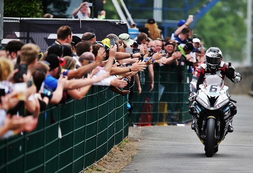 El Tourist Trophy y los hombres dispuestos a sacrificarlo absolutamente todo