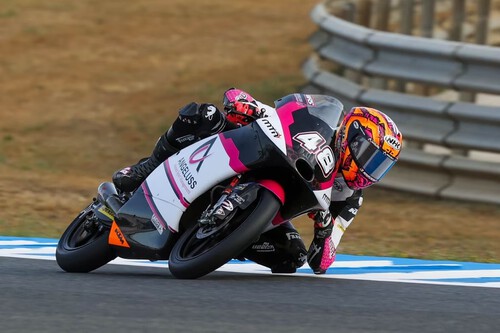 Iván Ortolá se corona en Jerez logrando su segunda victoria consecutiva tras un duelo con David Alonso