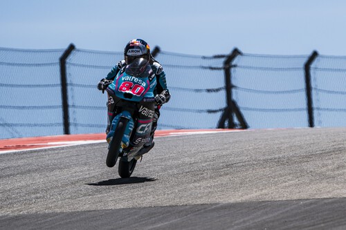 David Alonso se reencuentra con la victoria en Austin y Ángel Piqueras cata podio en su tercera carrera en Moto3